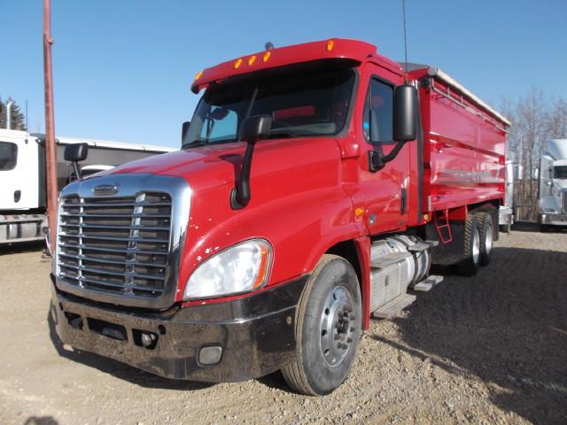 2012 FREIGHTLINER CASCADIA AUTOMATIC T/A GRAIN TRUCK